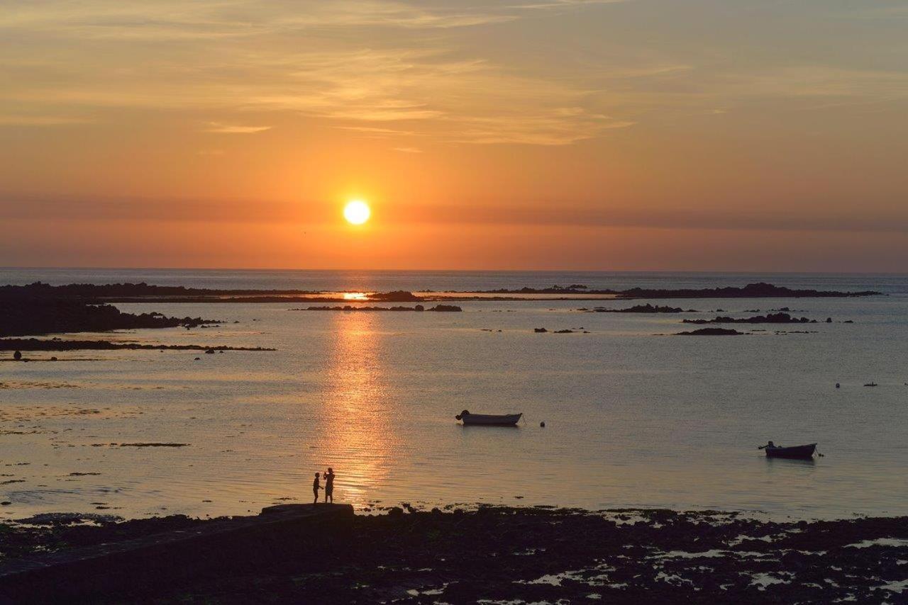 Driftwood Inn Saint Saviour 시설 사진