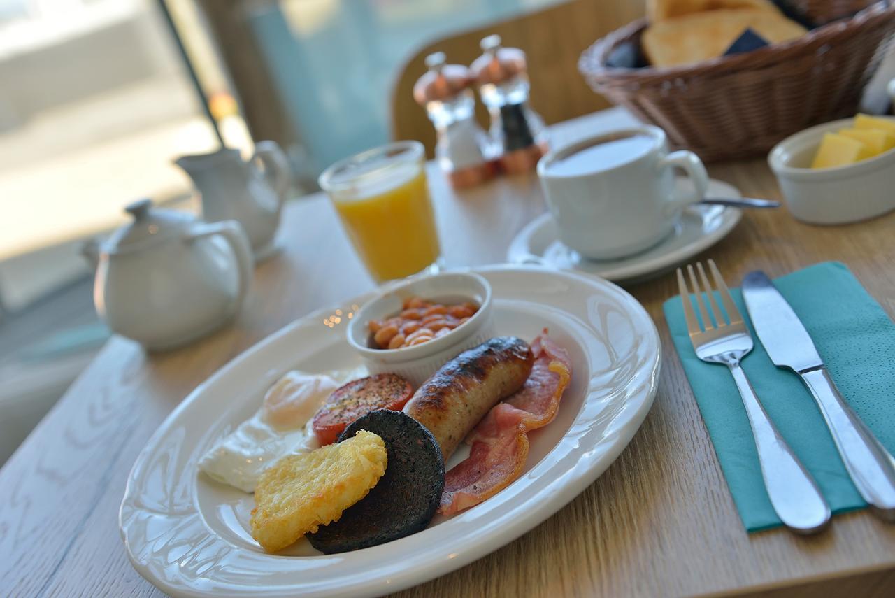 Driftwood Inn Saint Saviour 레스토랑 사진